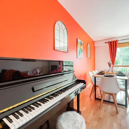 Apartment A 10 Minutes De Paris Avec Balcon Vanves