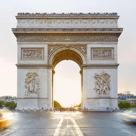 A 10 Minutes De Paris Avec Balcon *